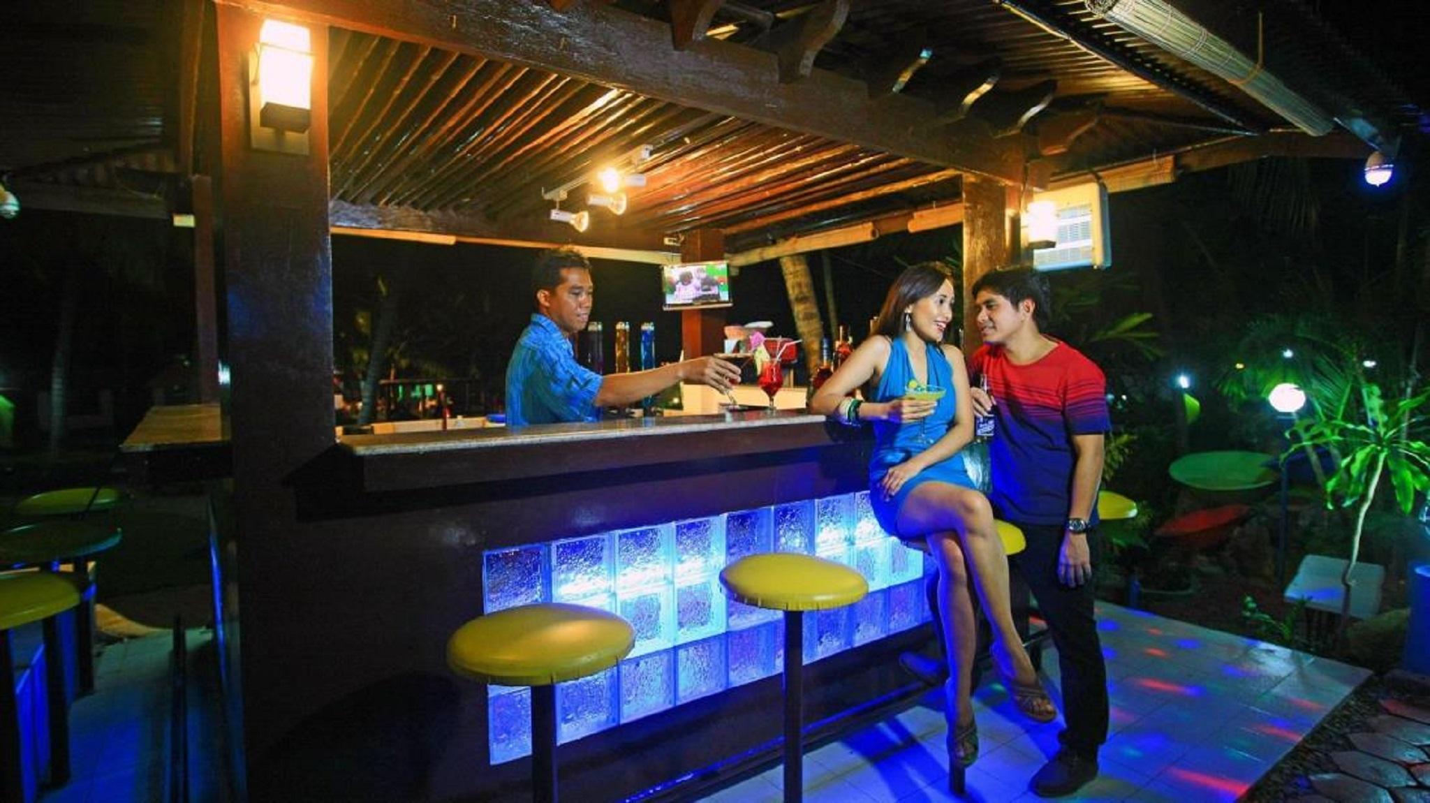 Egi Resort & Hotel Lapu-Lapu City Bagian luar foto