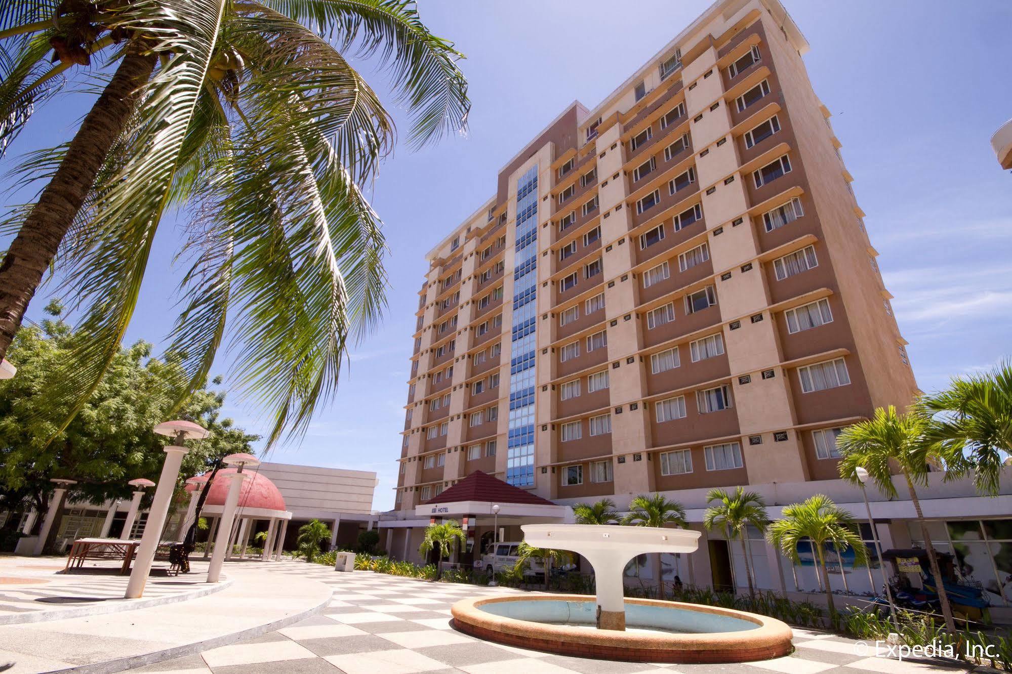Egi Resort & Hotel Lapu-Lapu City Bagian luar foto